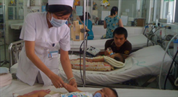 Nhiều trường hợp sốt xuất huyết tử vong vì đến cơ sở y tế muộn